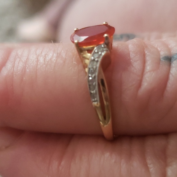 Ring - Picture 2 of 3